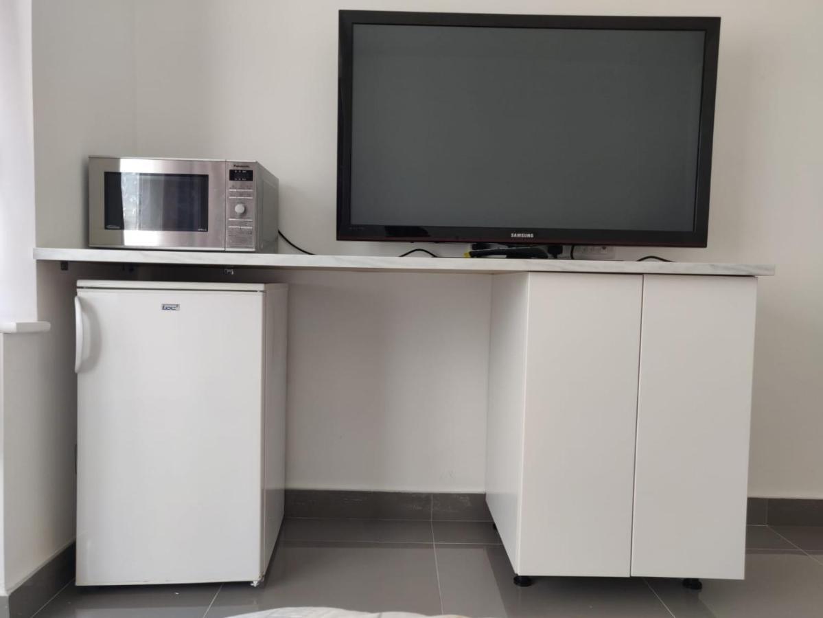 Stunning Double Room In Harrow Wembley - Khoob House Londýn Exteriér fotografie